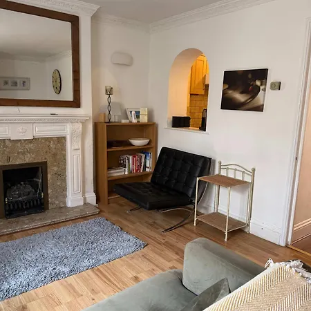 Garden Flat In Clifton Of * Bristol